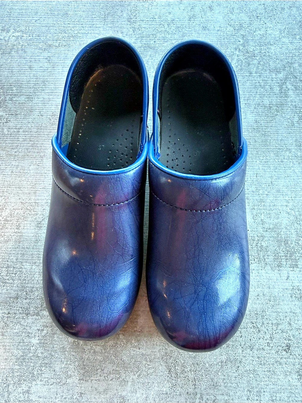 Sanita Original Danish Clogs Blue Metallic Leather Closed Back Comfort Shoes 37
